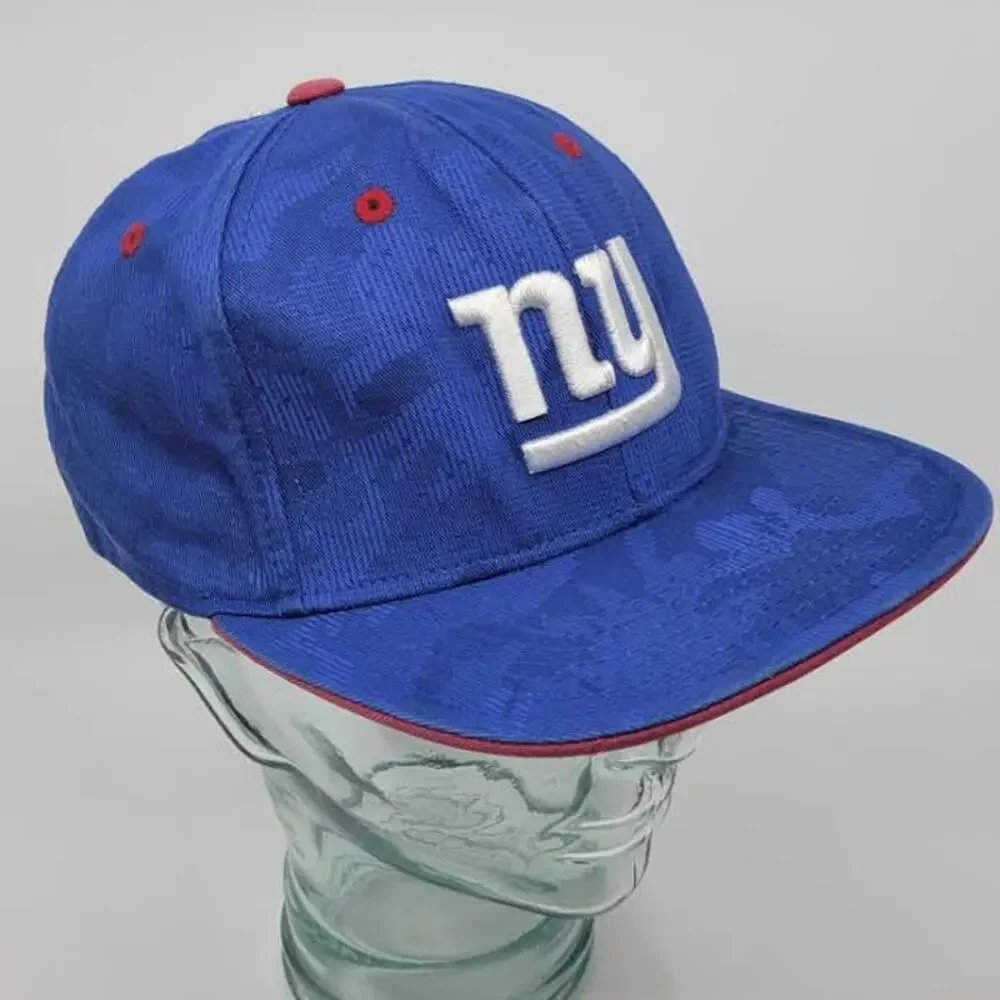NFL Team Apparel New York Giants Youth Size Adjustable